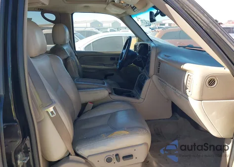 2005 Chevrolet Suburban 1500 Z71 from USA, damaged, VIN 3GNFK16Z75G103541